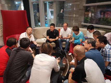 让中国企业家更有眼界——超凡国际创始人李厚德率领企业家学员游学越南站