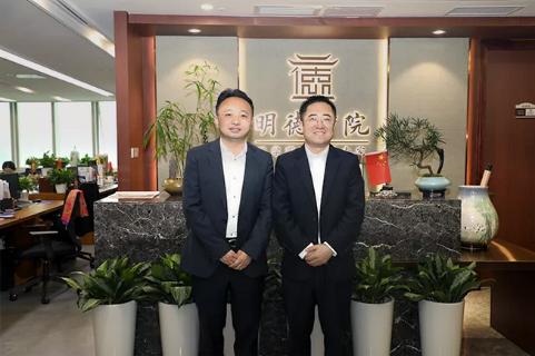 明光市市委书记被超凡国际企业文化深深感动 | 深入沟通合作空间广阔
