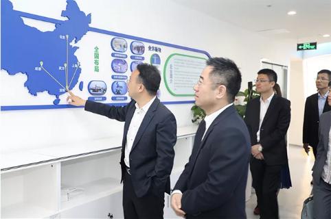 明光市市委书记被超凡国际企业文化深深感动 | 深入沟通合作空间广阔