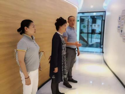 赣江南昌经开区领导受邀访问超凡国际加速器，为优质项目落地南昌创造新机遇